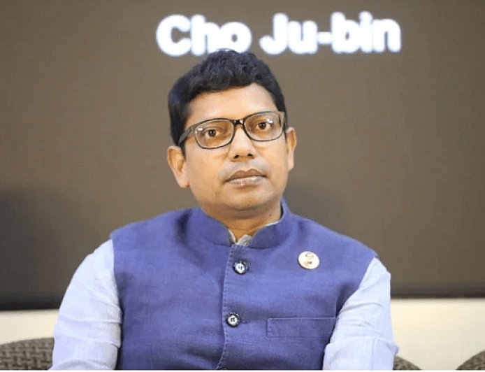 ব্যক্তিগত তথ্য ফাঁস: প্রতিমন্ত্রী বলবেন কি দায়টা কার?
