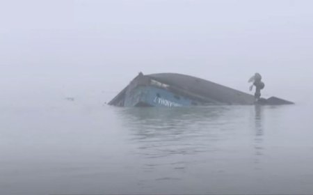 মানিকগঞ্জের পাটুরিয়া ঘাটে ফেরিডুবি