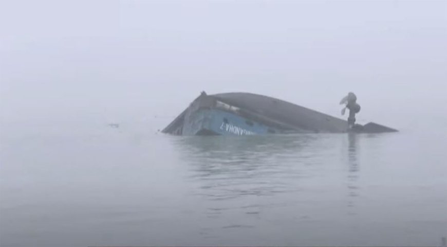 মানিকগঞ্জের পাটুরিয়া ঘাটে ফেরিডুবি