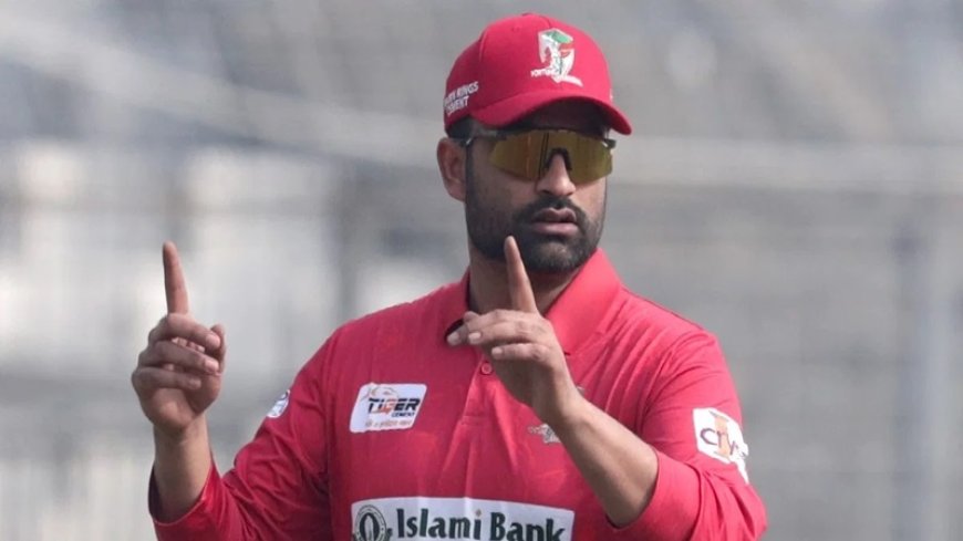 কুমিল্লাকে হারিয়ে শেষ দল হিসেবে প্লে অফে তামিমের বরিশাল