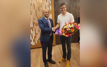 ঢাকায় পৌঁছেছে মার্কিন প্রতিনিধিদল