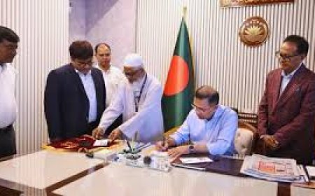 স্বাধীনতা দিবস উপলক্ষে স্মারক ডাকটিকিট, বিশেষ সিলমোহর উদ্বোধন প্রধানমন্ত্রীর