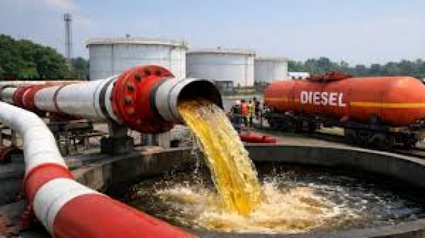 ভারত থেকে আসছে ৭ হাজার  মেট্রিক টন ডিজেল