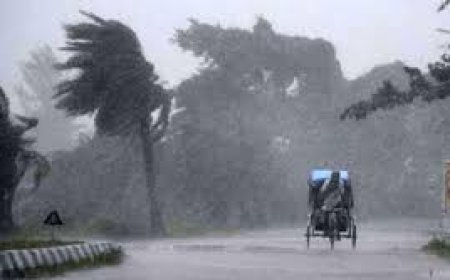 দেশের ৮ অঞ্চলে ৬০ কি. মি. বেগে ঝড়ো হাওয়াসহ বজ্রবৃষ্টির শঙ্কা