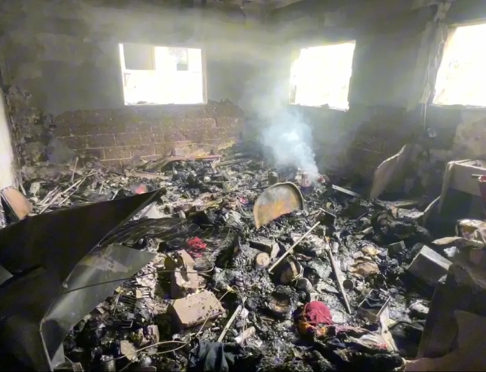 সর্বশেষ হত্যাকাণ্ডে ইসরায়েল একটি পারিবারিক বাড়িতে অগ্নিবোমা হামলা চালিয়েছে, যেখানে শিশুরা ঘুমিয়ে ছিল