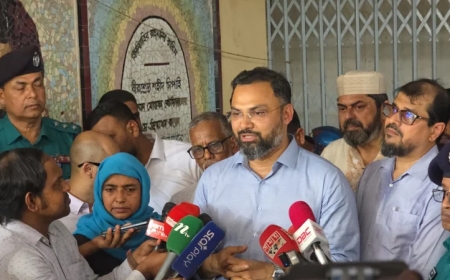 কমলাপুর স্টেডিয়ামের অটোরিকশার দোকান বরাদ্দ বাতিল ও প্রশাসক বরখাস্ত