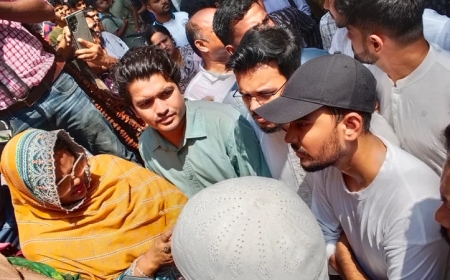 মিরপুরে রাড্ডা সেন্টারে ভাঙচুর ও লুটপাট: সংরক্ষিত নারী আসনের এমপি ফেরদৌসী আহমেদের দিকে এনসিপির অভিযোগের আঙুল