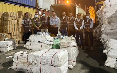 ক্যাটালগ ও জর্দার চালানে জালিয়াতি: চট্টগ্রাম বন্দরে সাড়ে ১৭ টন সন্দেহজনক পণ্য জব্দ