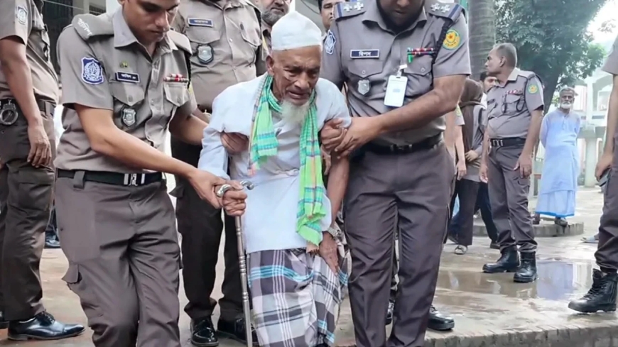 দুই যুগ আগের জোড়া খুন ও ডাকাতি মামলা: ১০৪ বছর বয়সী নুর মোহাম্মদের জামিন নামঞ্জুর, কারাগারে প্রেরণ
