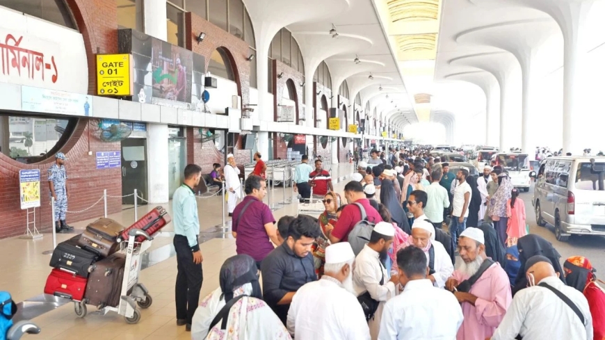ঢাকা থেকে ৫১ ফ্লাইট বাতিল, ৫ হাজারের বেশি যাত্রী ভোগান্তিতে